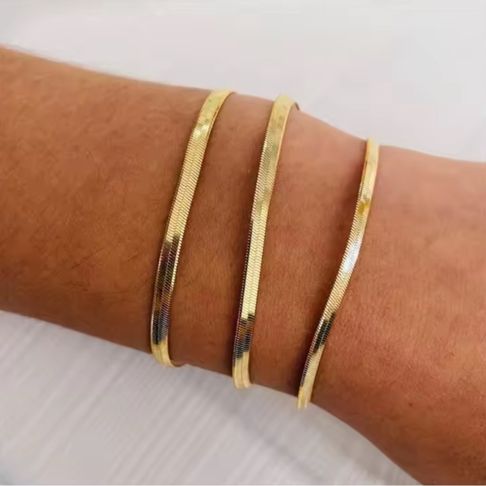 18K Real solid gold vaporized 3mm Herringbone Snake gold chain bracelet